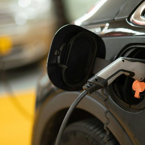 Κοινωνικό leasing ηλεκτρικών: 170 εκατ. για 15.000 αυτοκίνητα – και ο λογαριασμός έρχεται από το 2028